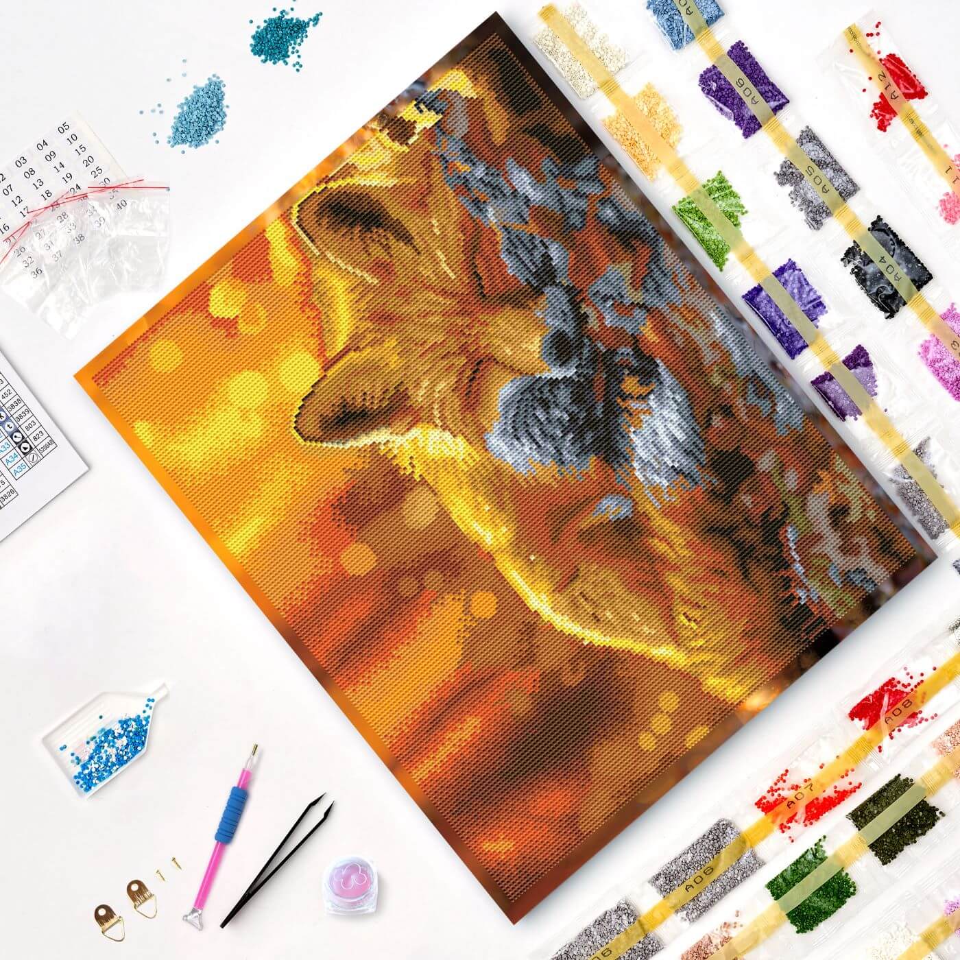 Varvikkaan timanttimaalaus Uneksiva Pikku Kettu pakkauksen sisältö.