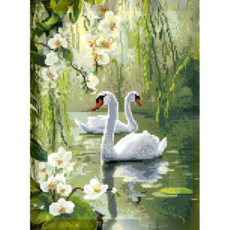 ArtCityn timanttimaalaus Joutsenet Uimassa pyöreillä timanteilla.