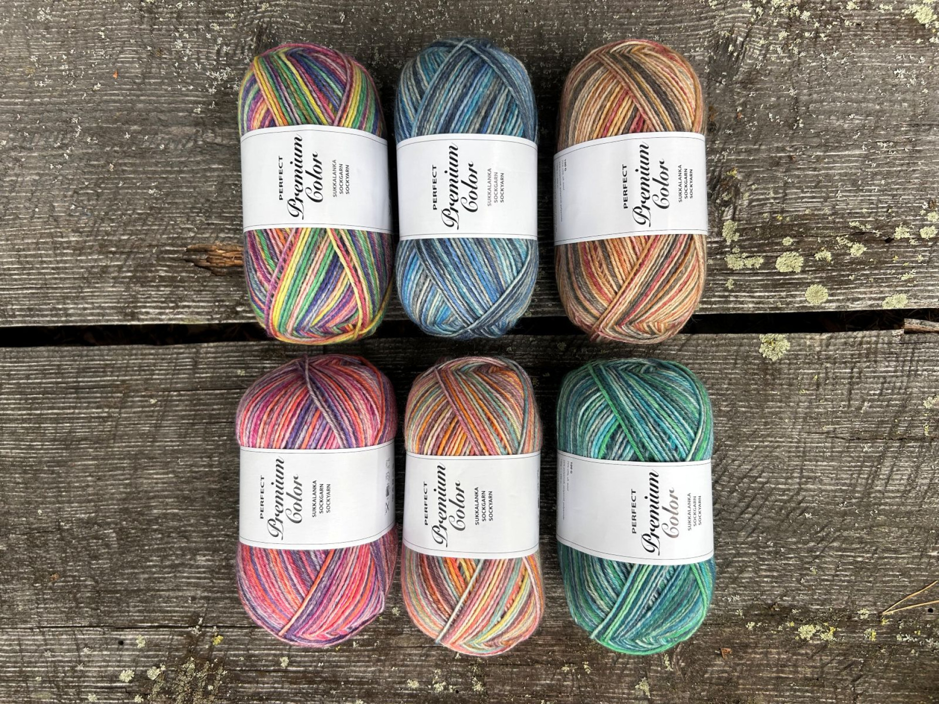 Perfect Premium Color sukkalanka 100 g.